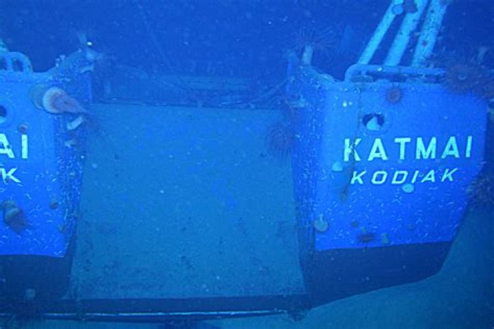 6 boats that sunk on Deadliest Catch from season 1 to 19