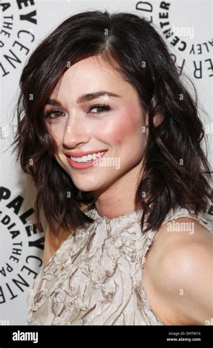 Crystal Reed |