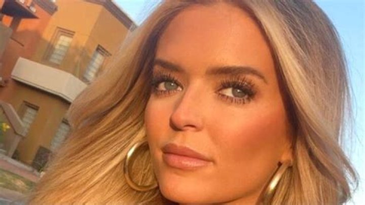Discover The Unfiltered World Of Claire Heilig From "The Bachelor" On Instagram