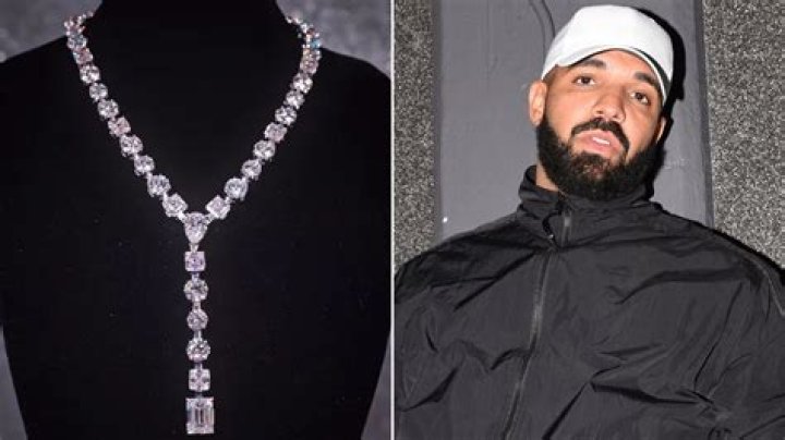 Drake's Massive Diamond Necklace Represents the 42 Times He Thought About Proposing Marriage ·