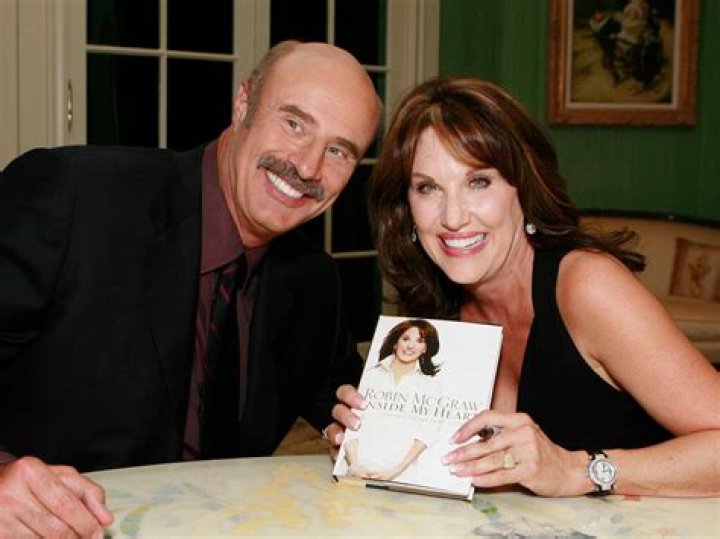 Robin McGraw's Weight And Height Explored