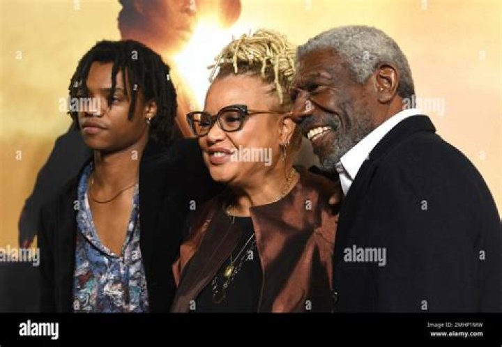 Vondie Curtis-Hall’s Net Worth, Biography, Career, Awards, Fact and Life Story
