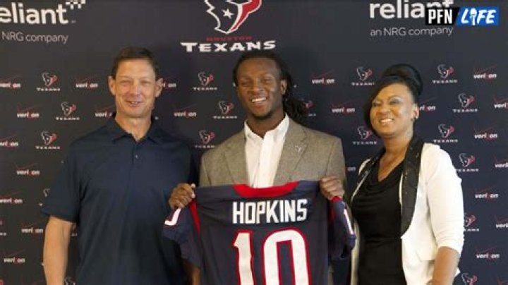 What Happened To DeAndre Hopkins Mom?